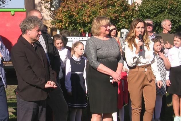 „Dąb Niepodległości” w Szkole Podstawowej nr 3 w Lęborku