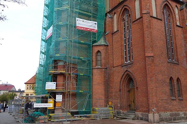 Ruszył remont wieży kościoła NMP Królowej Polski