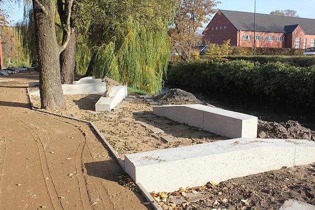 Skwer przy Przymurnej. Budowa zgodnie z planem