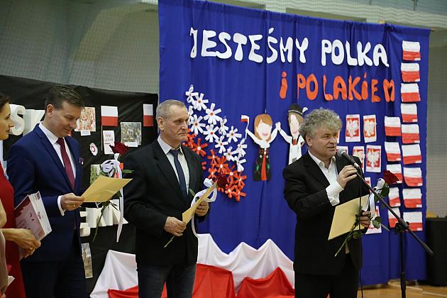 Szkoły i przedszkola wspólnie świętowały setną rocznicę Niepodległości