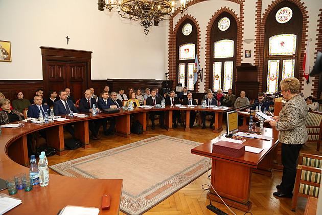 I sesja Rady Miejskiej – Burmistrz i Radni złożyli ślubowanie