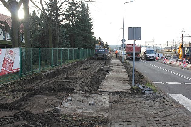 Przy Żeromskiego powstaje parking na 49 pojazdów