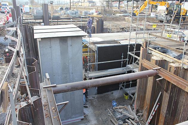 Przy Żeromskiego powstaje parking na 49 pojazdów