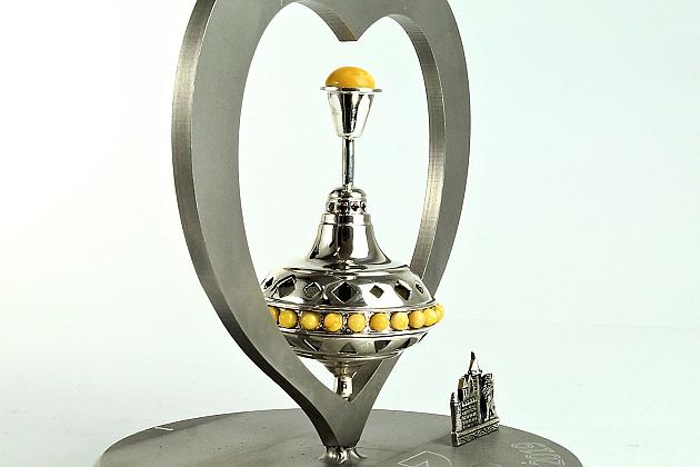 Licytacja statuetek - 27 finał WOŚP w Lęborku