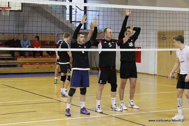 Zmiana lidera Amatorskiej Ligi Siatkówki w Lęborku
