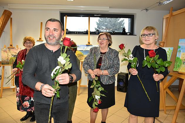 Malarki z Lęborskiego Uniwersytetu Trzeciego Wieku zaprezentowały swoje prace