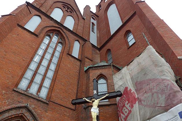 Finał I etapu remontu wieży kościoła NMP Królowej Polski