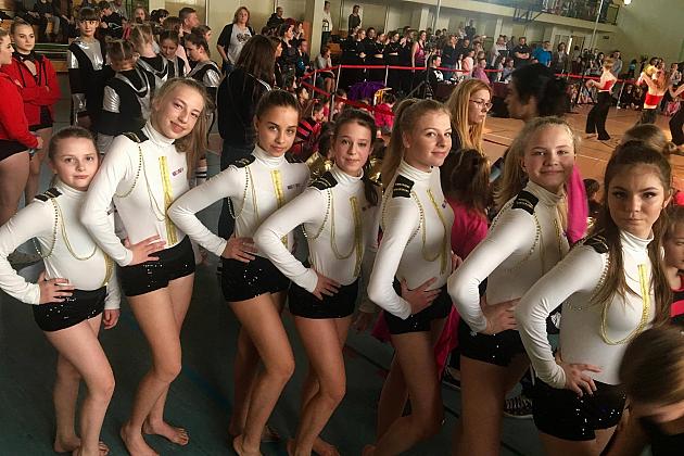 Taneczne sukcesy reprezentacji SP nr 8