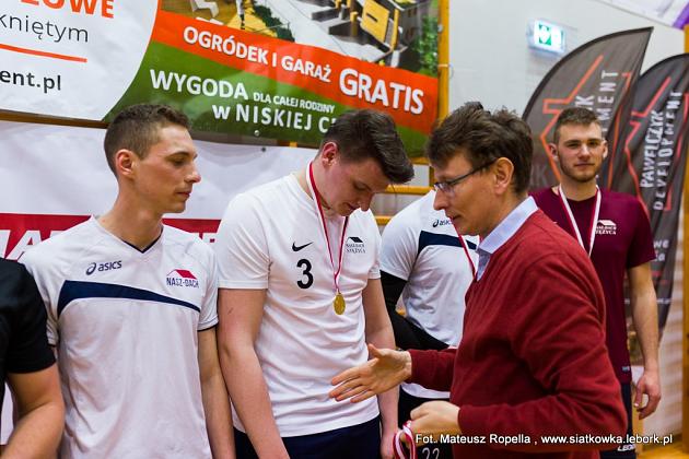 12 edycja rozgrywek Amatorskiej Ligi Siatkówki wyłoniła mistrza