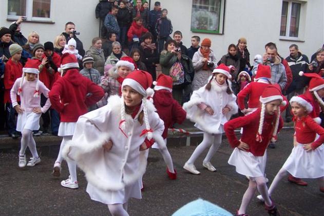 Biegali w Mikołajki