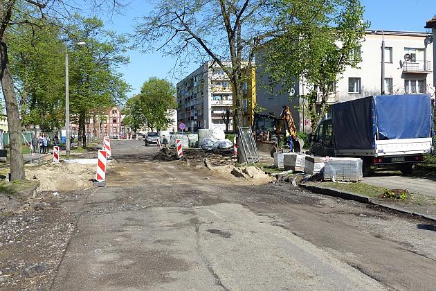 Wykopy na Warszawskiej, asfalt na Monte Cassino i Dworcowej