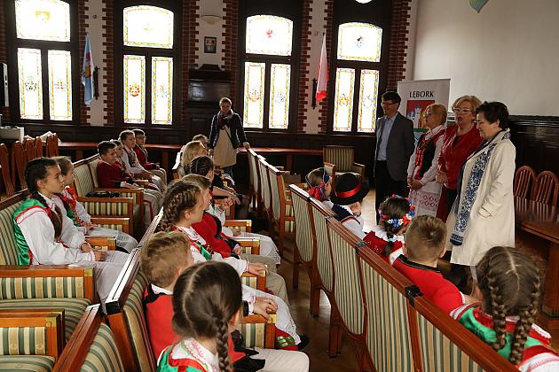 Wizyta uczniów z Kurpiów w Ratuszu