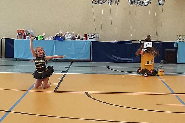 Sukcesy młodych tancerek z SP 8