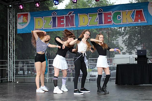 DZIEŃ DZIECKA. Super zabawa na Placu Pokoju