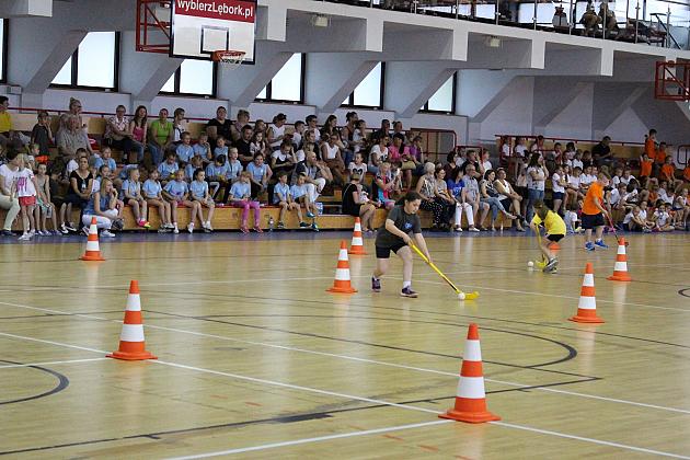 „Kto z nas lepiej i prędzej” – Konkurs Sportowy dla Szkół Podstawowych