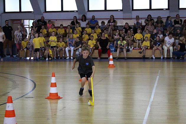 „Kto z nas lepiej i prędzej” – Konkurs Sportowy dla Szkół Podstawowych