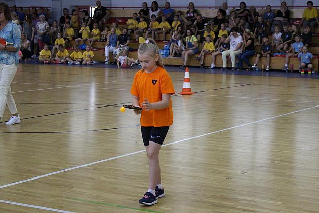 „Kto z nas lepiej i prędzej” – Konkurs Sportowy dla Szkół Podstawowych