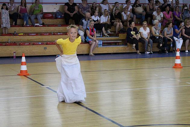 „Kto z nas lepiej i prędzej” – Konkurs Sportowy dla Szkół Podstawowych