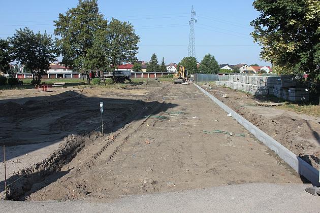 Przy Jagiellońskiej powstaje 50 nowych miejsc parkingowych