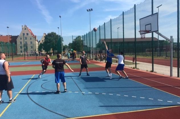 Turniej Koszykówki „KOSZYKARSKIE TRÓJKI”