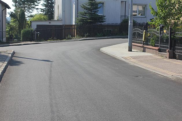 Nowy asfalt na Pionierów, Małoszyckiej, Kolonii i Kilińskiego