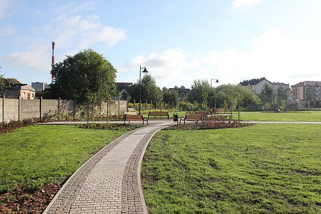 Rewitalizacyjna zmiana na podwórku przy Malczewskiego