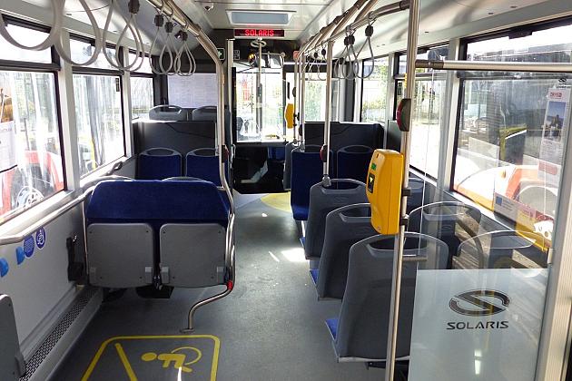 Nowe Solarisy w komplecie. Prezentacja autobusów w bazie ZKM-u