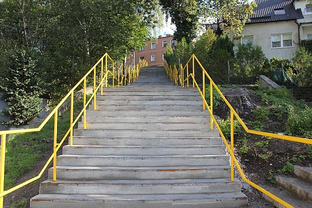 Remont schodów przy Wita Stwosza