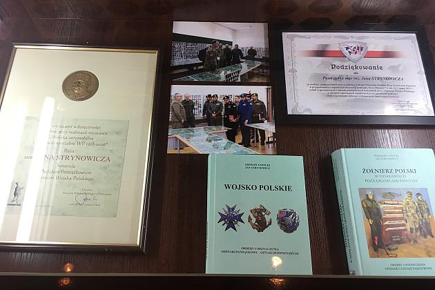 9 tysięcy wojskowych odznak, proporczyków, emblematów w lęborskim Muzeum