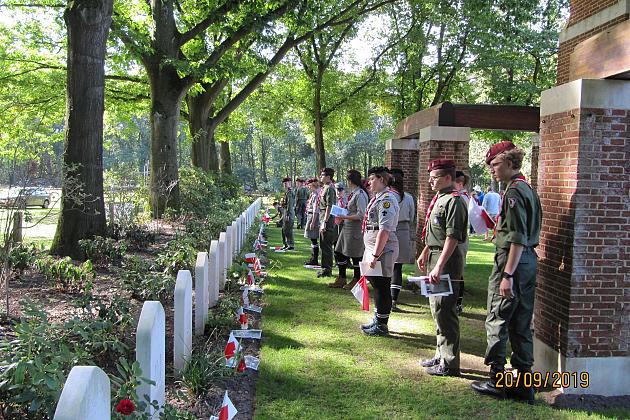 Harcerze z Lęborka na 75. rocznicy Operacji Market Garden