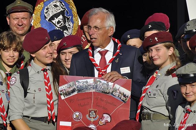 Harcerze z Lęborka na 75. rocznicy Operacji Market Garden