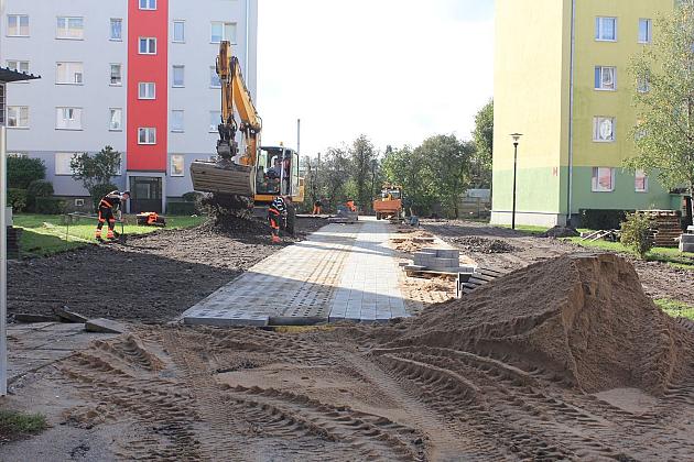 Przy ulicy Wojska Polskiego powstaje osiedlowy parking