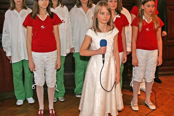 Ksiądz Biskup kolędował w ratuszu