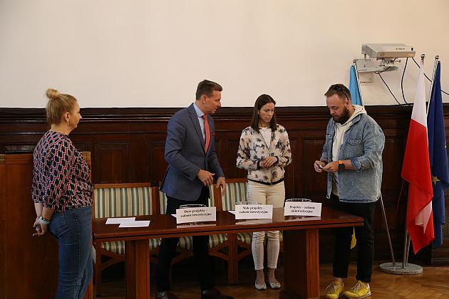 Wylosowano kolejność projektów na listach do głosowania w Budżecie Obywatelskim na 2023 rok