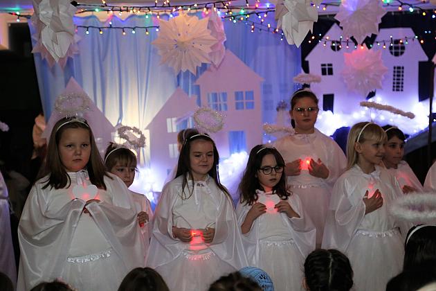 Konkursowe śpiewanie kolęd i pastorałek