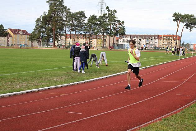 Sztafetowe biegi przełajowe