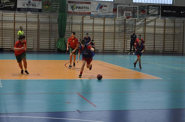 MKS „Lew Lębork” najlepszy w Kaszub Cup dla rocznika 2009/10