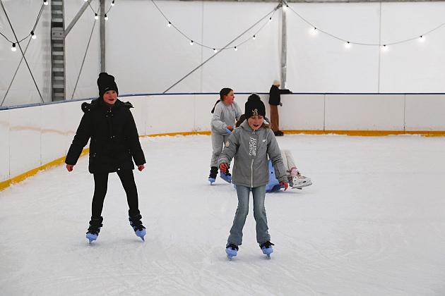 Lodowisko czynne także po feriach. Lodowa atrakcja otwarta do 29 lutego
