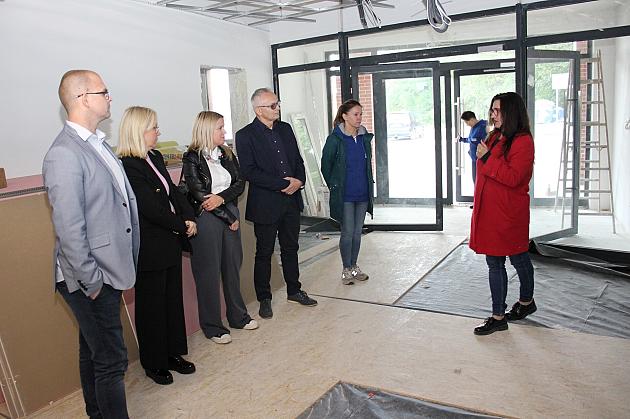 Miasto Lębork po raz drugi wsparło budowę hospicjum w Pogorzelicach