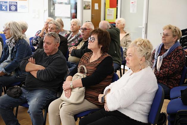 Warsztaty edukacyjne dla seniorów w klubie osiedlowym „Baza”