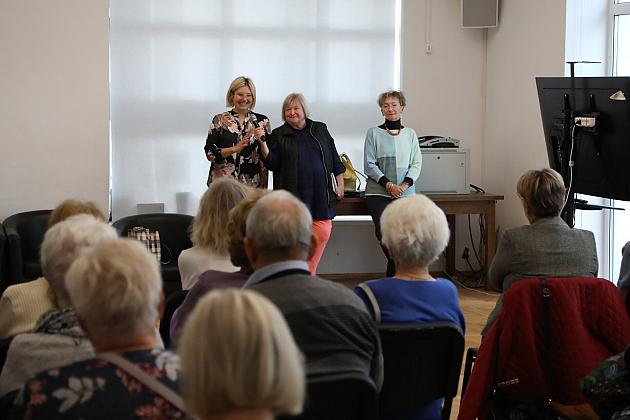 Warsztaty edukacyjne dla seniorów w klubie osiedlowym „Baza”