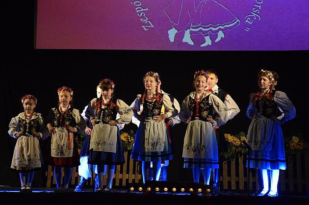20-lecie Zespołu Pieśni i Tańca „Ziemia Lęborska” – Jubileusz pełen tańca i wzruszeń