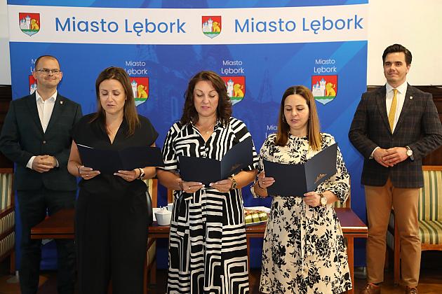 Nowy rok szkolny tuż. Jubileusze i awanse zawodowe