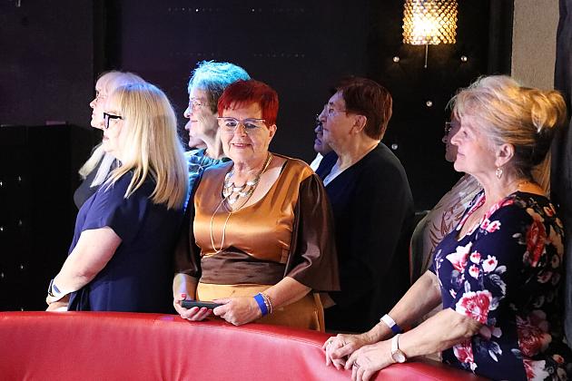 Seniorzy świętowali w restauracji „Różana”