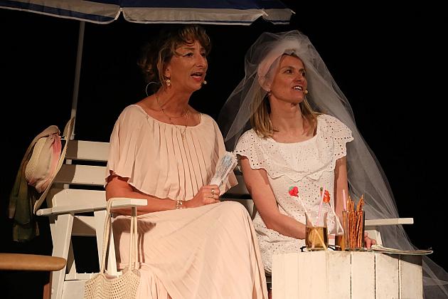 W rytmie wspomnień – zespół Bel Canto wystąpił dla lęborskich seniorów