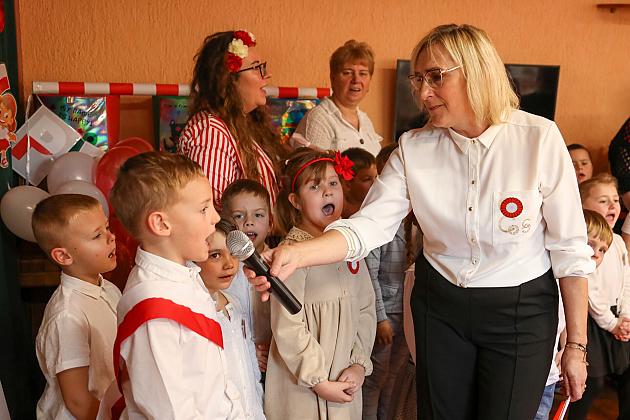 Radosne świętowanie 107. rocznicy odzyskania niepodległości w Przedszkolu nr 1