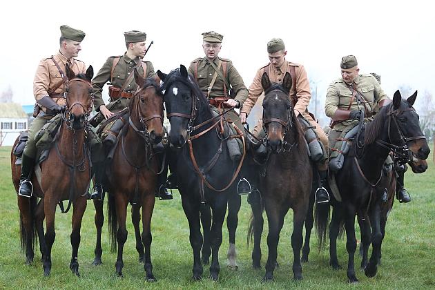 Lębork uczcił niepodległość widowiskiem o „Hubalu”