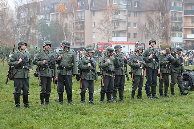 Lębork uczcił niepodległość widowiskiem o „Hubalu”