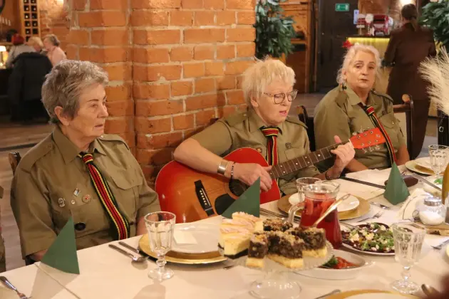 Harcerski Krąg Seniorów „Dęby” na spotkaniu opłatkowym