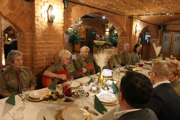 Harcerski Krąg Seniorów „Dęby” na spotkaniu opłatkowym